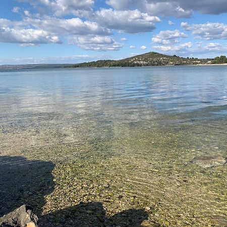 Apartment Bura Šibenik Esterno foto