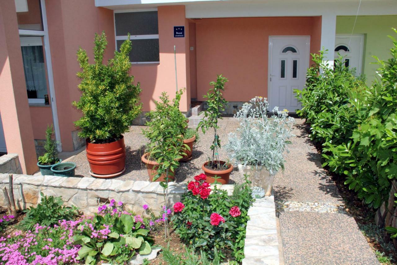 Apartment Bura Šibenik Esterno foto